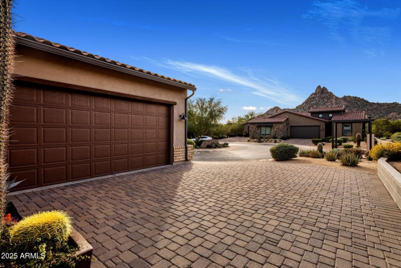 31-web-or-mls-D46A0489 copy