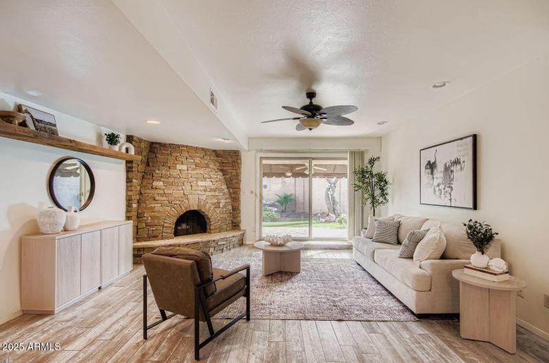 7813 East Coronado Rd - Web Quality - 00