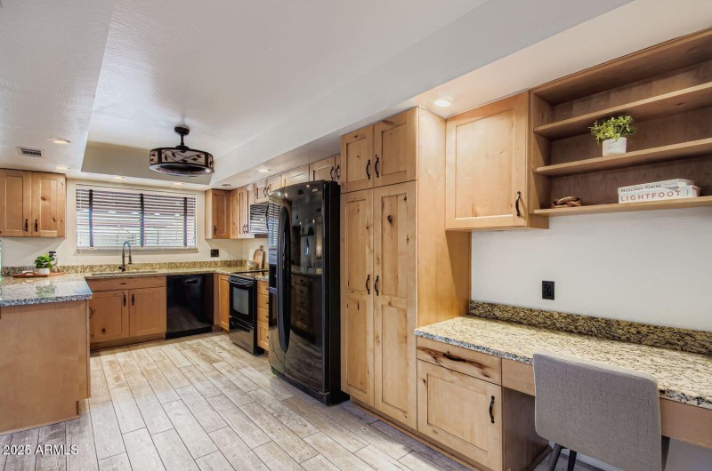 7813 East Coronado Rd - Web Quality - 01