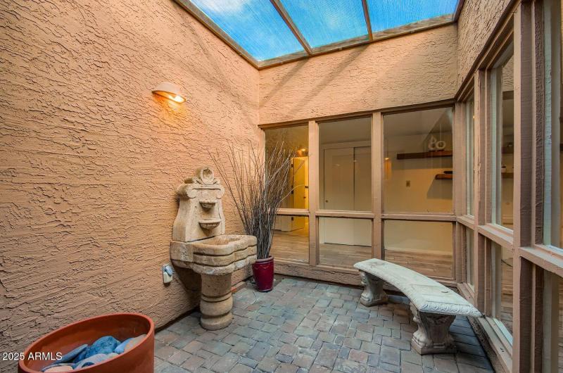 7813 East Coronado Rd - Web Quality - 02