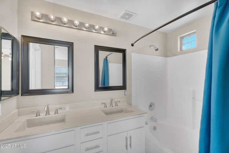 22-web-or-mls-California-31