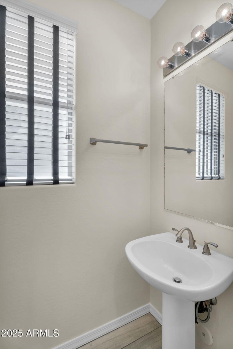 28-web-or-mls-California-18