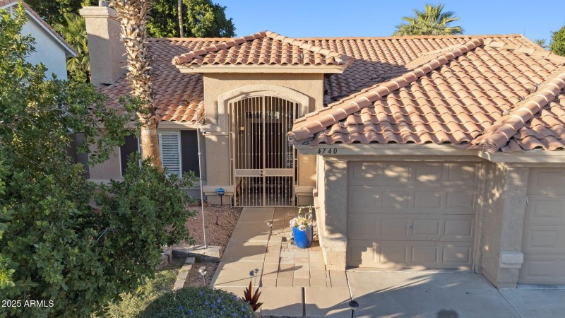 41-web-or-mls-4740-e-villa-maria-dr