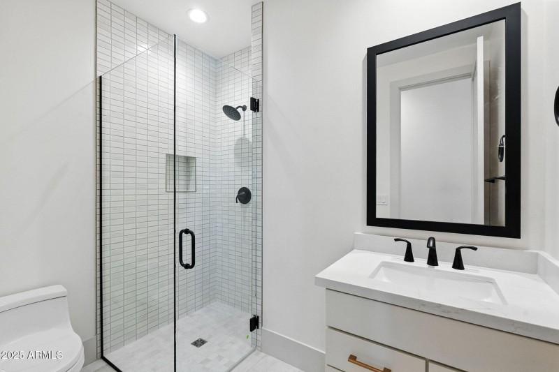 42-web-or-mls-Quinn-40