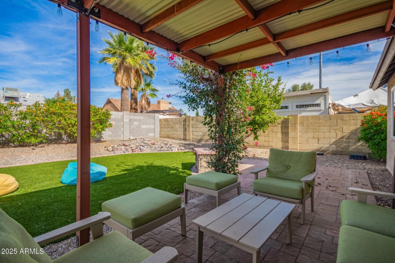 Wickieup Cover patio