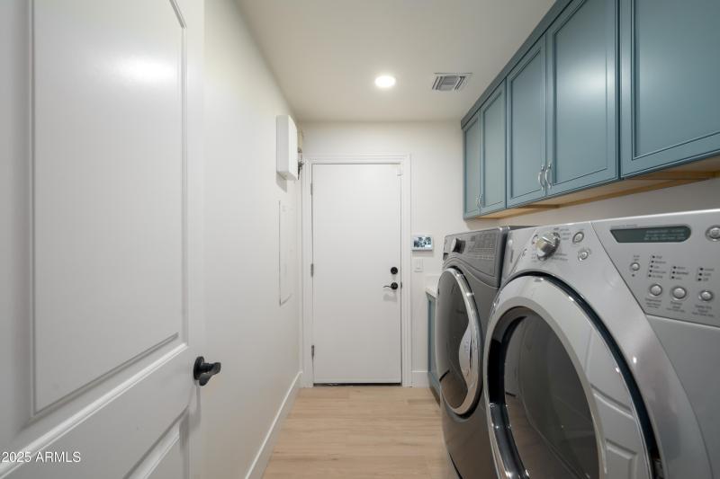 Downstairs laundry room