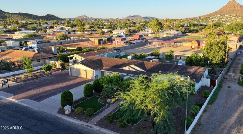 15220 From NE Corner of Lot