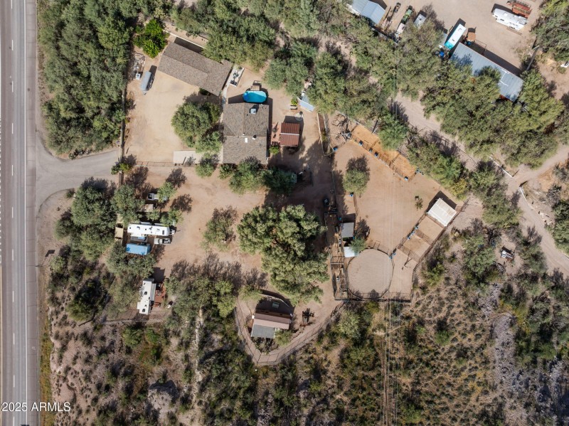 5-web-or-mls-DJI_20251103121812_0170_D