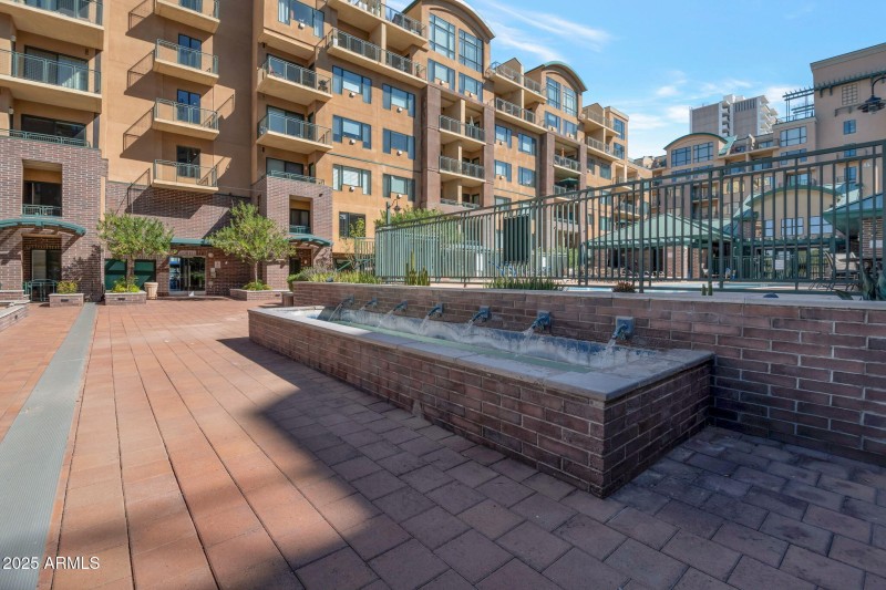 1-web-or-mls-Qp-2356