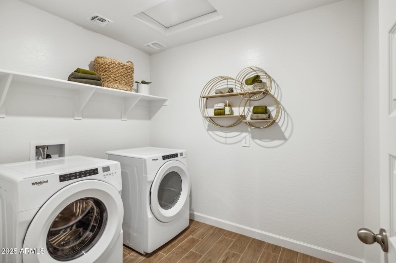 26-web-or-mls-26040-w-lynne-ln-lot-6