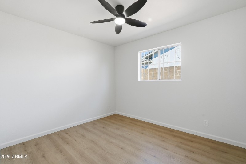 23-print-023_ListerPros