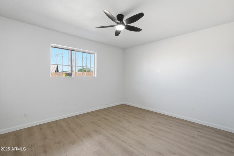 25-print-025_ListerPros