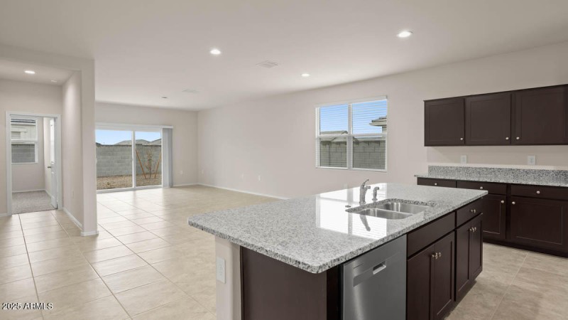 Mockingbird-Estrella Vista-3730-Buckeye-