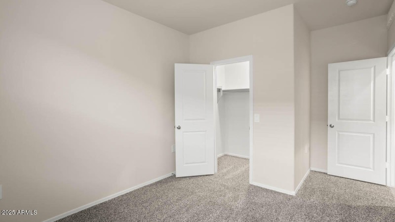 Mockingbird-Estrella Vista-3730-Buckeye-