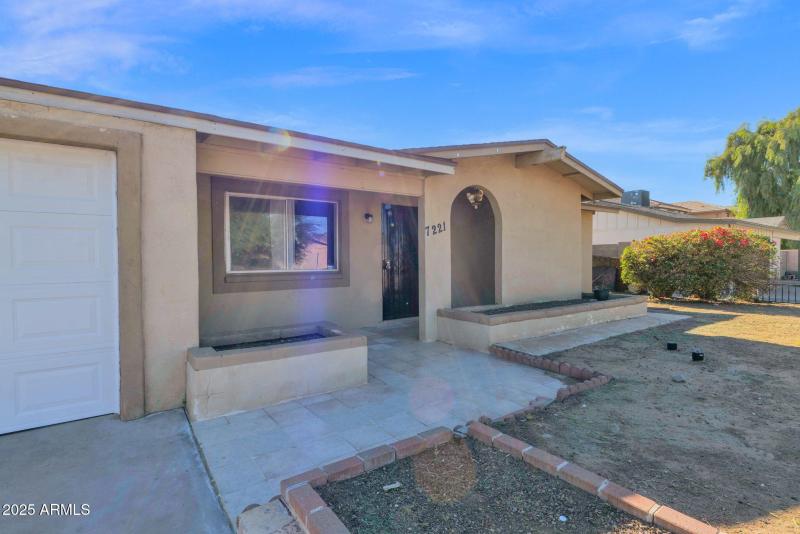 4-web-or-mls-P1349589