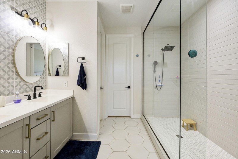 33-web-or-mls-_TM_6723