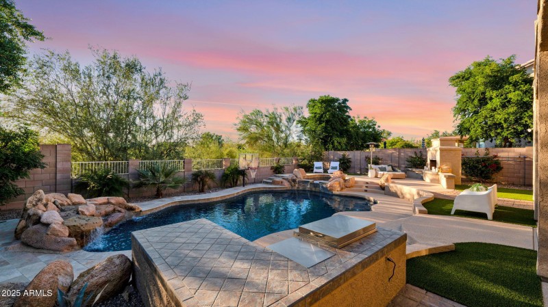 Backyard Entertaining at its Best!