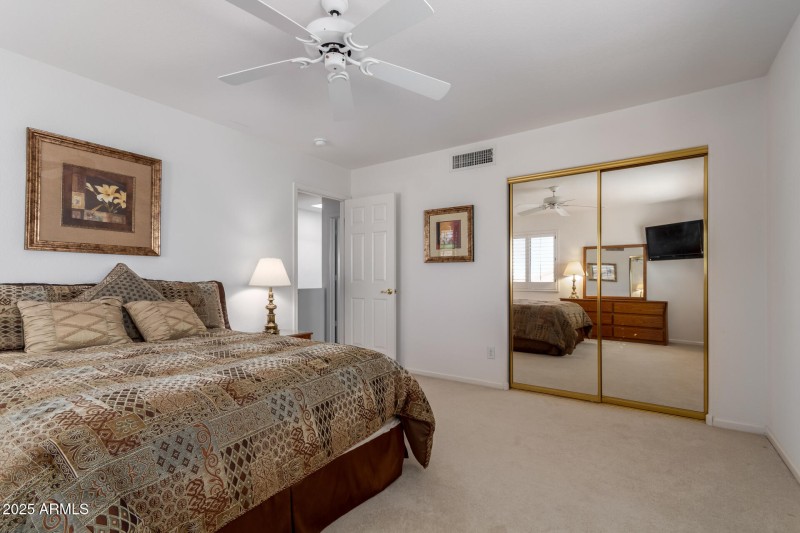 33 Bedroom 4 (upstairs)