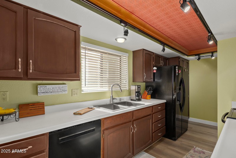 Tons of cabinet space