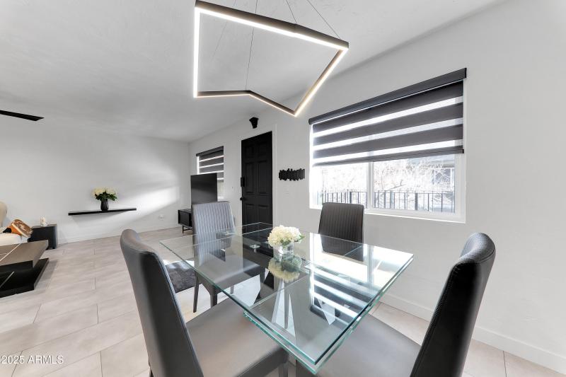 2228 E Campbell Ave (3)