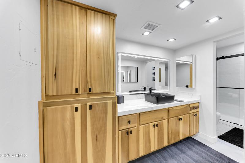 2228 E Campbell Ave (9)