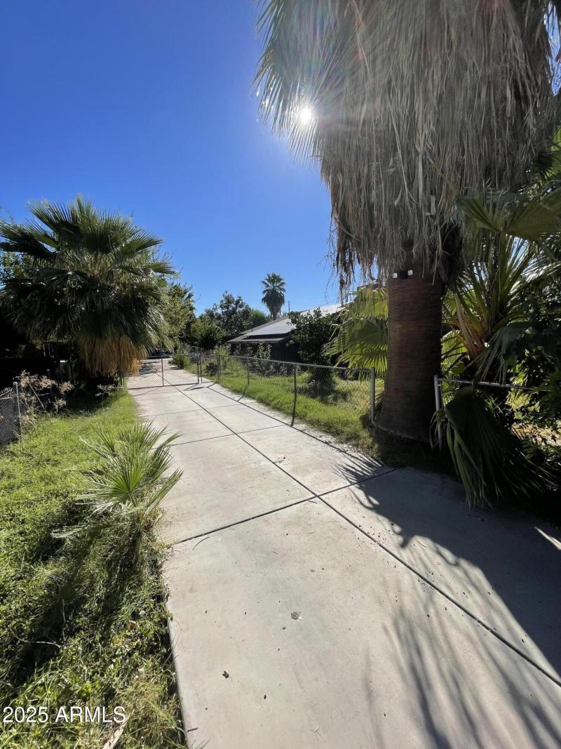 Photo Nov 04 2025, 2 06 28 PM