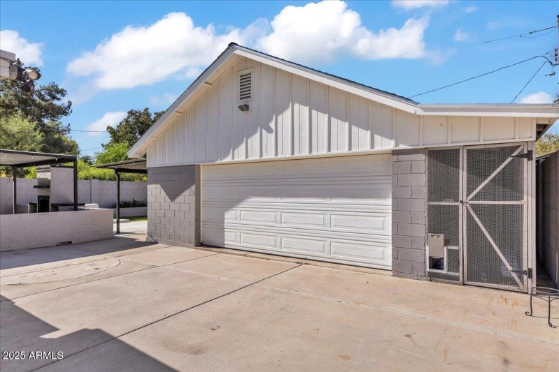 22-4632_N_14th_St_21