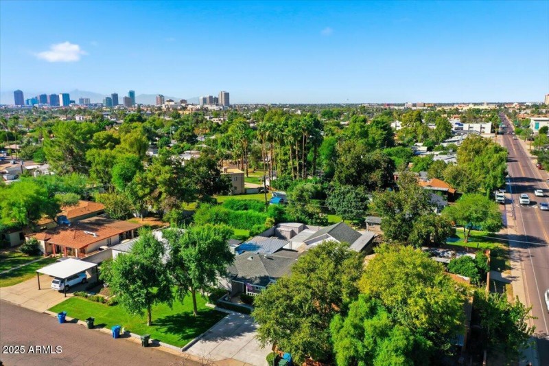 39-4632_N_14th_St_Aerial_5