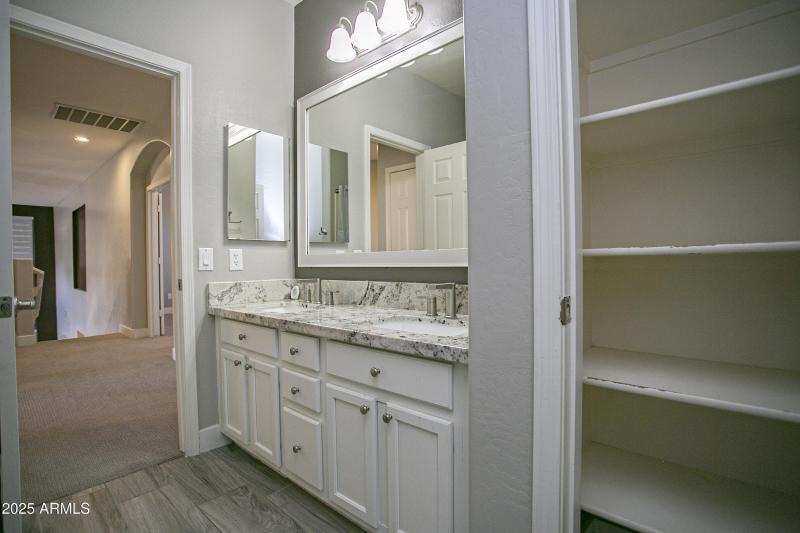 Upstairs Hall Bathroom