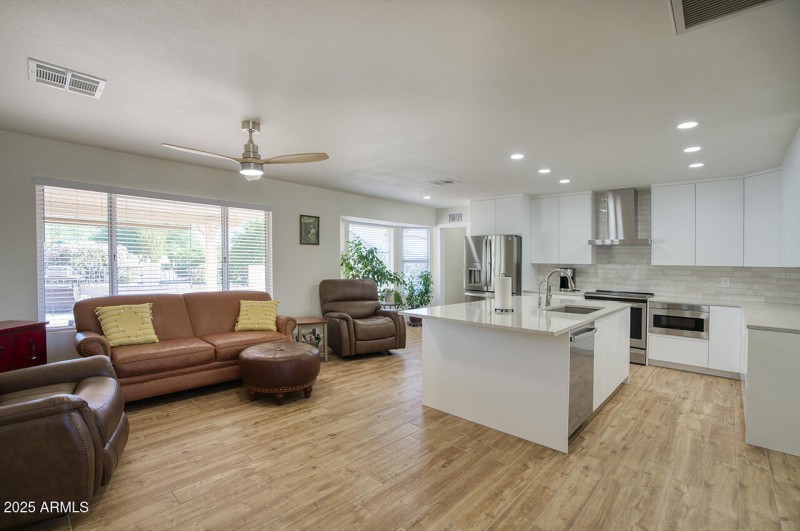Family Room / Kitchen