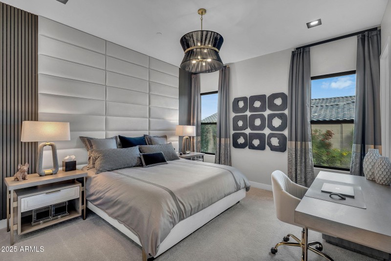 38-web-or-mls-Parkview-25