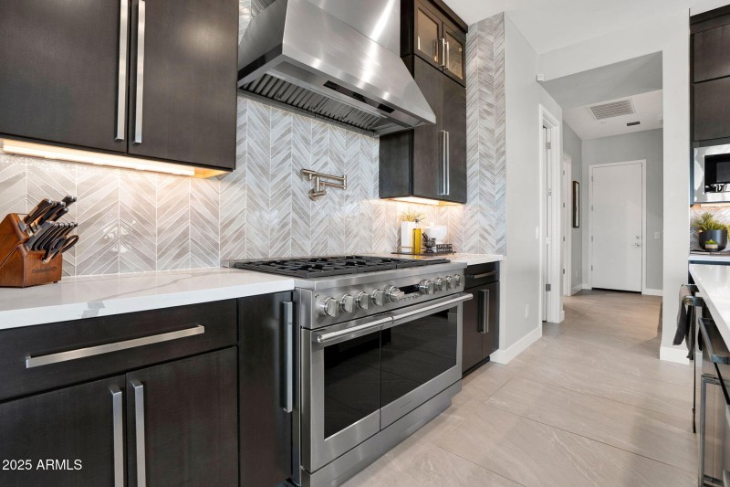 106-web-or-mls-13191 E Parkview Ln - 7