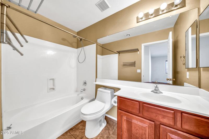 2095 S 155th Ln-17_(2048)