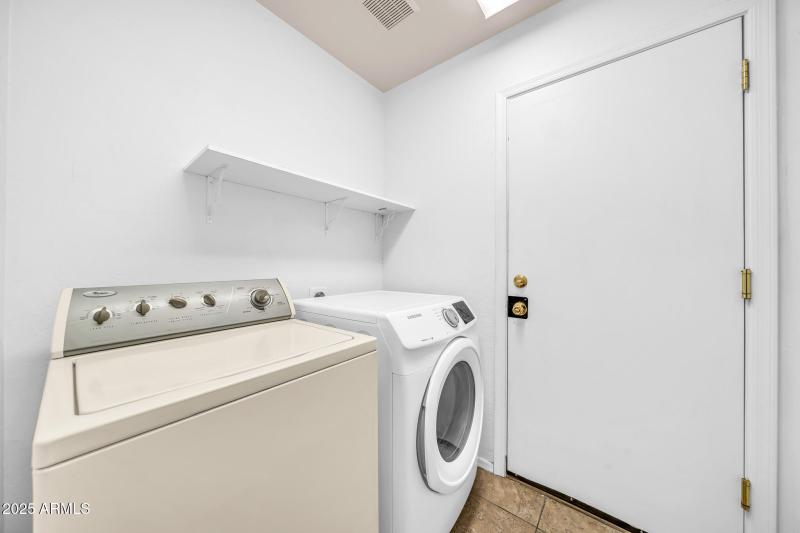 2095 S 155th Ln-27_(2048)