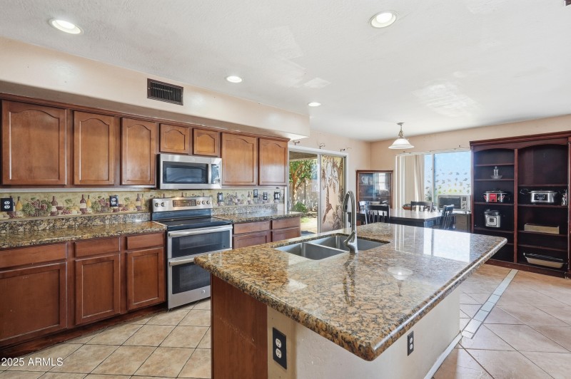 16-print-016_ListerPros