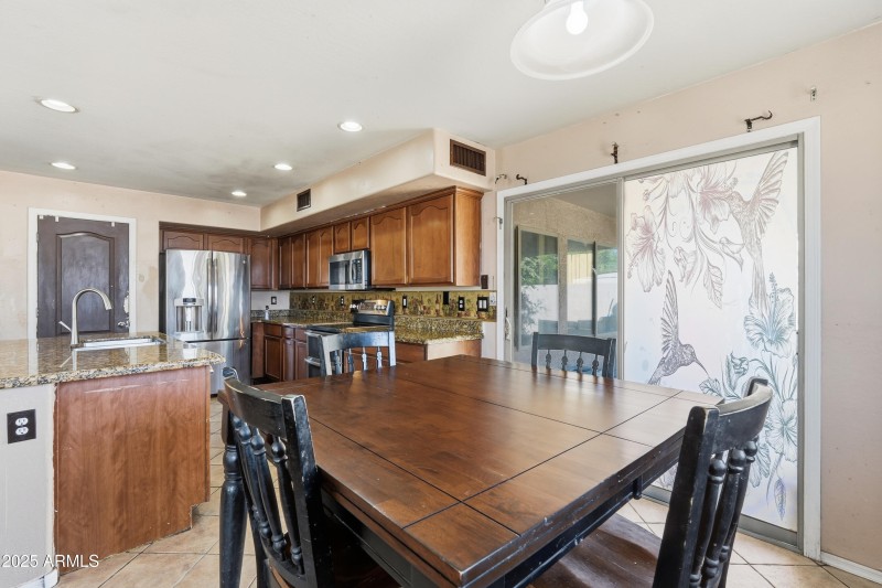 17-print-017_ListerPros