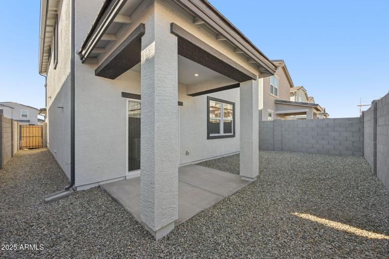 34-web-or-mls-W Jessie Ln-S0611-034