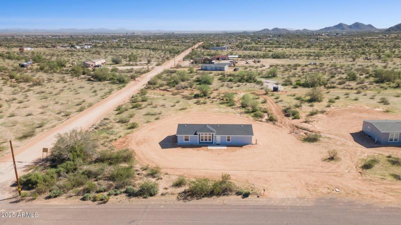 40-web-or-mls-755-n-ralston-rd