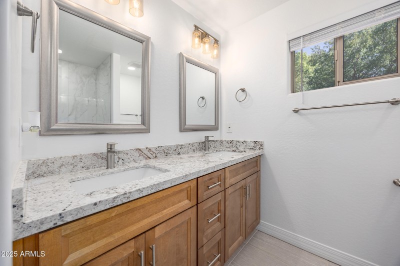 30826 N Crozier Rd-38