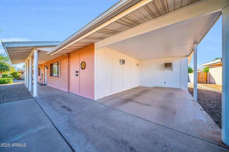 10517 W Cumberland Dr-3