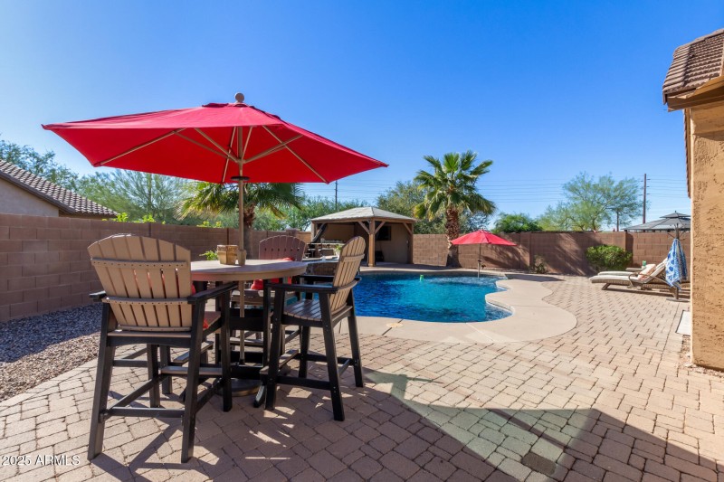 Pool Patio Entertaining