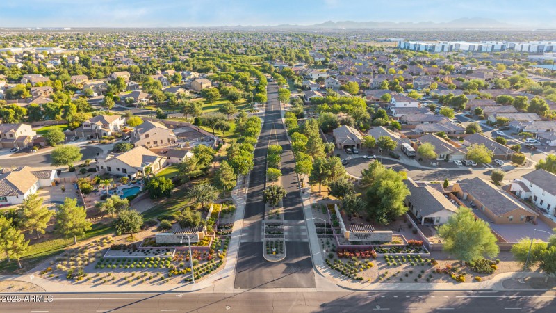 47 Highland Ridge, Mesa, AZ 85212