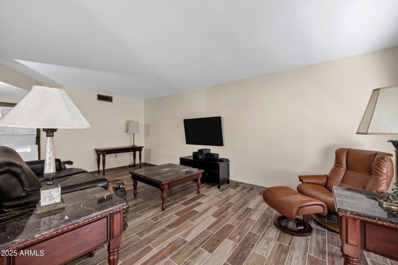 13621 N 98th Ave H-7