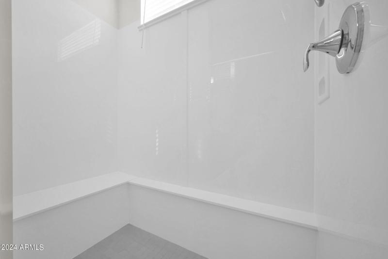 Bench Seat and magnetic Shower Head