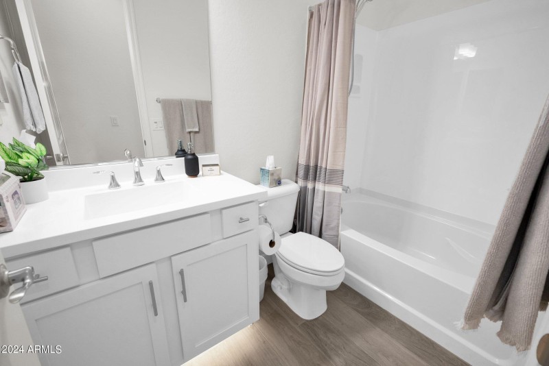 Bath 3 with Tub/Shower