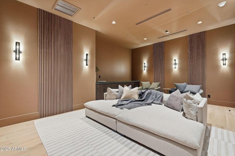 169-web-or-mls-058_ListerPros