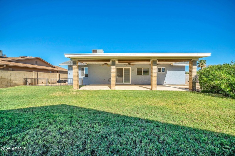 5503 W Carol Ann Way-30