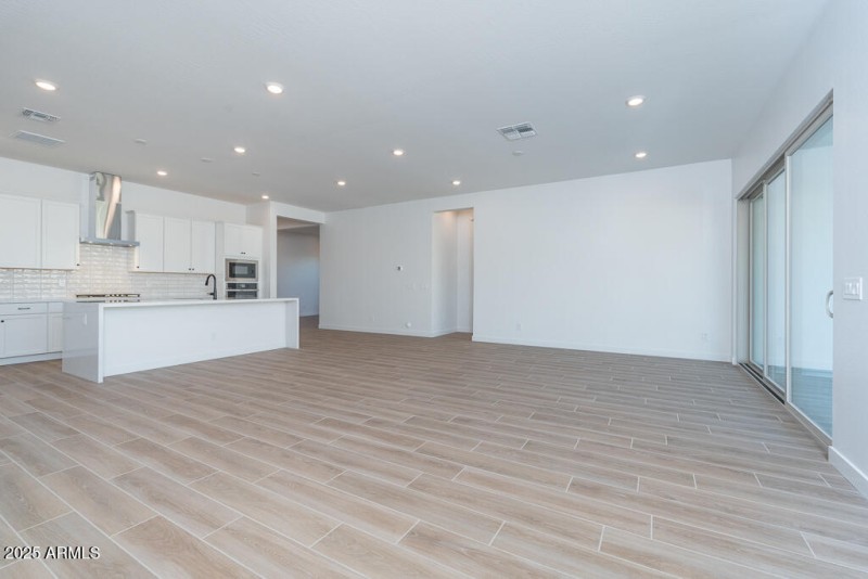 Tri Pointe Waterston Central 272 - Great