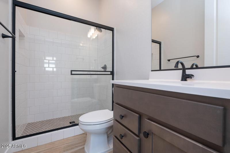 Tri Pointe Whispering Hills 98 - Bathroo