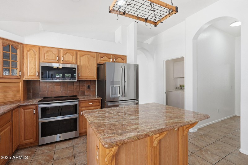 23-web-or-mls-024_ListerPros